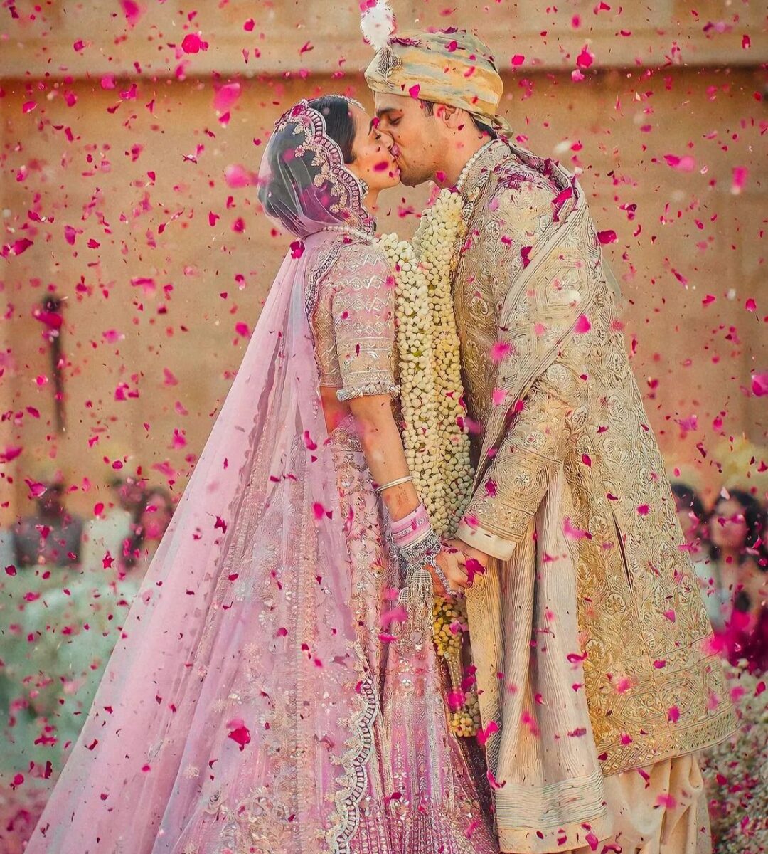 Manish Malhotra's wedding couture: Ranveer Singh and Alia Bhatt unleash  bridal elegance - Manish Malhotra's wedding couture: Ranveer Singh and Alia  Bhatt unleash bridal elegance 